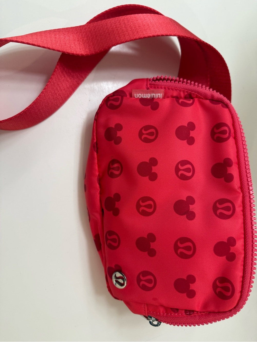 lululemon athletica x Disney print Everywhere belt bag